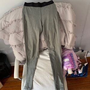 small (grey) leggings